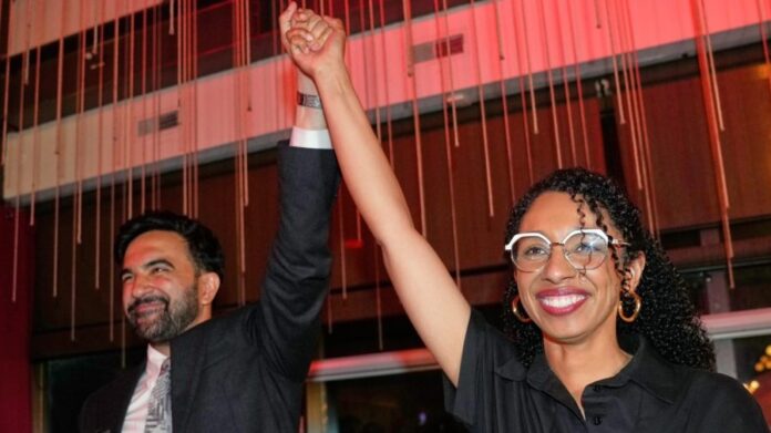 avila-chevalier-says-she’ll-check-with-community-before-voting-for-jeffries-as-speaker