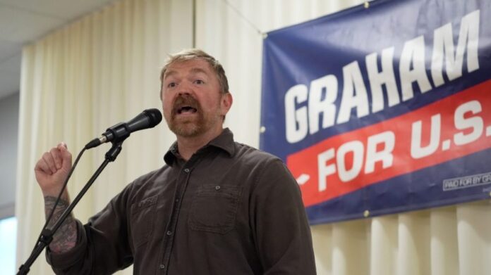 poll:-majority-of-maine-voters-would-want-platner-to-drop-out-after-another-scandal