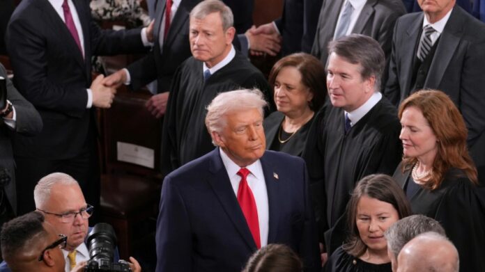 confidence-in-us-institutions-mired-near-record-low:-gallup