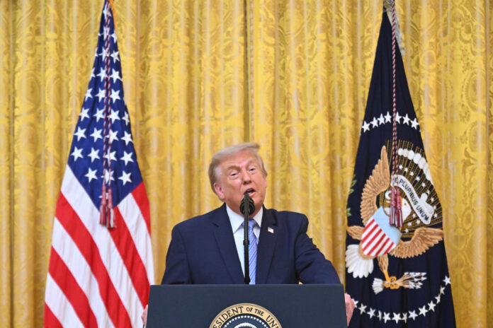 trump-calls-for-revocation-of-abc,-nbc-licenses-over-speech-snub