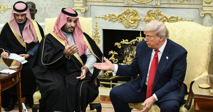 us.-signs-deal-to-help-saudis-obtain-nuclear-power